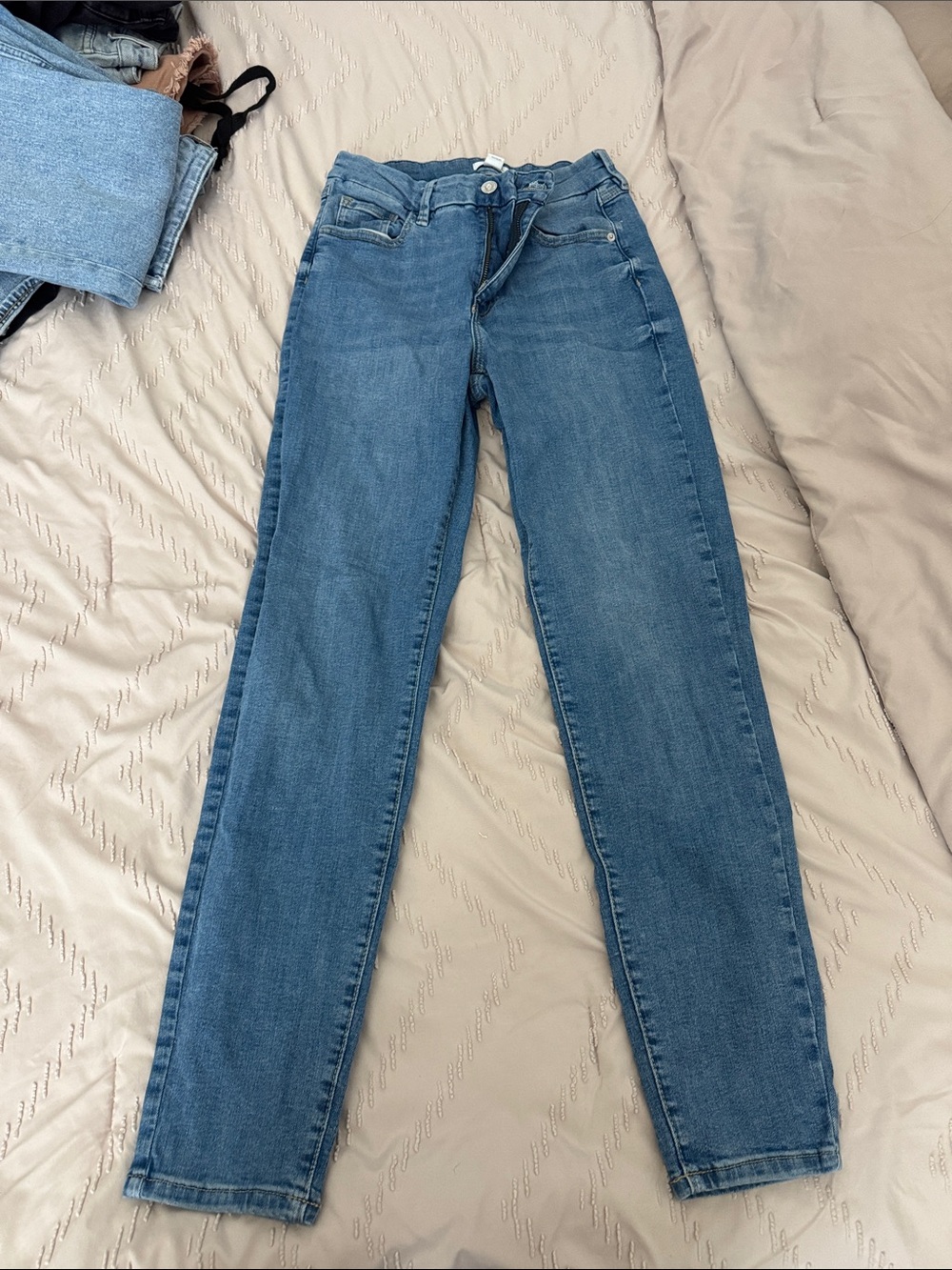 Forever 21 Light Blue Skinny Jeans